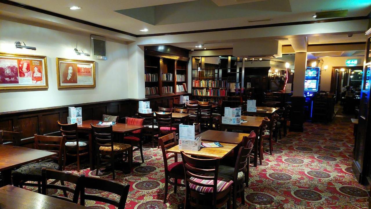בודלי George Hotel Wetherspoon מראה חיצוני תמונה