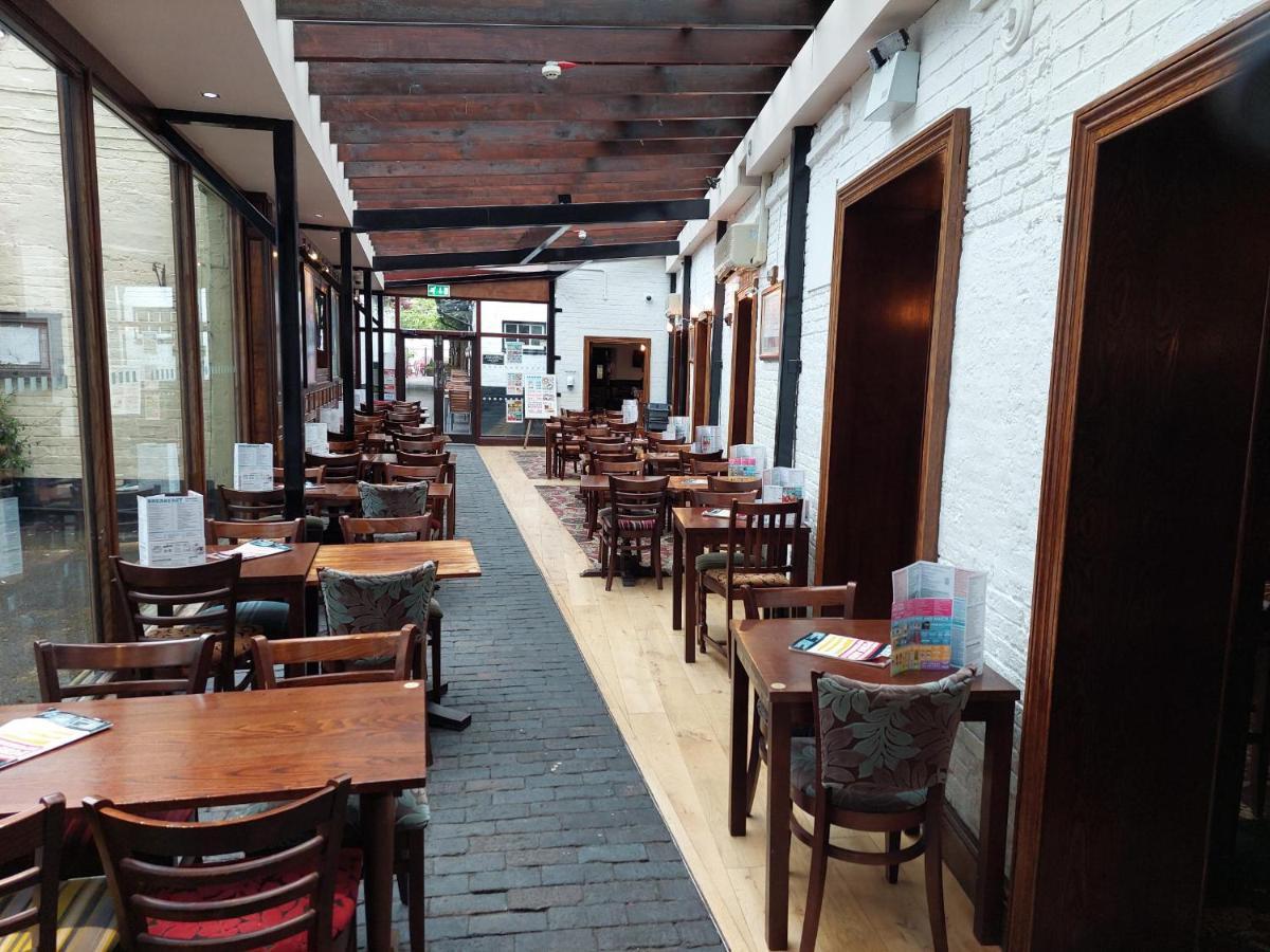 בודלי George Hotel Wetherspoon מראה חיצוני תמונה